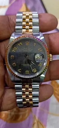 BRAND WATCH